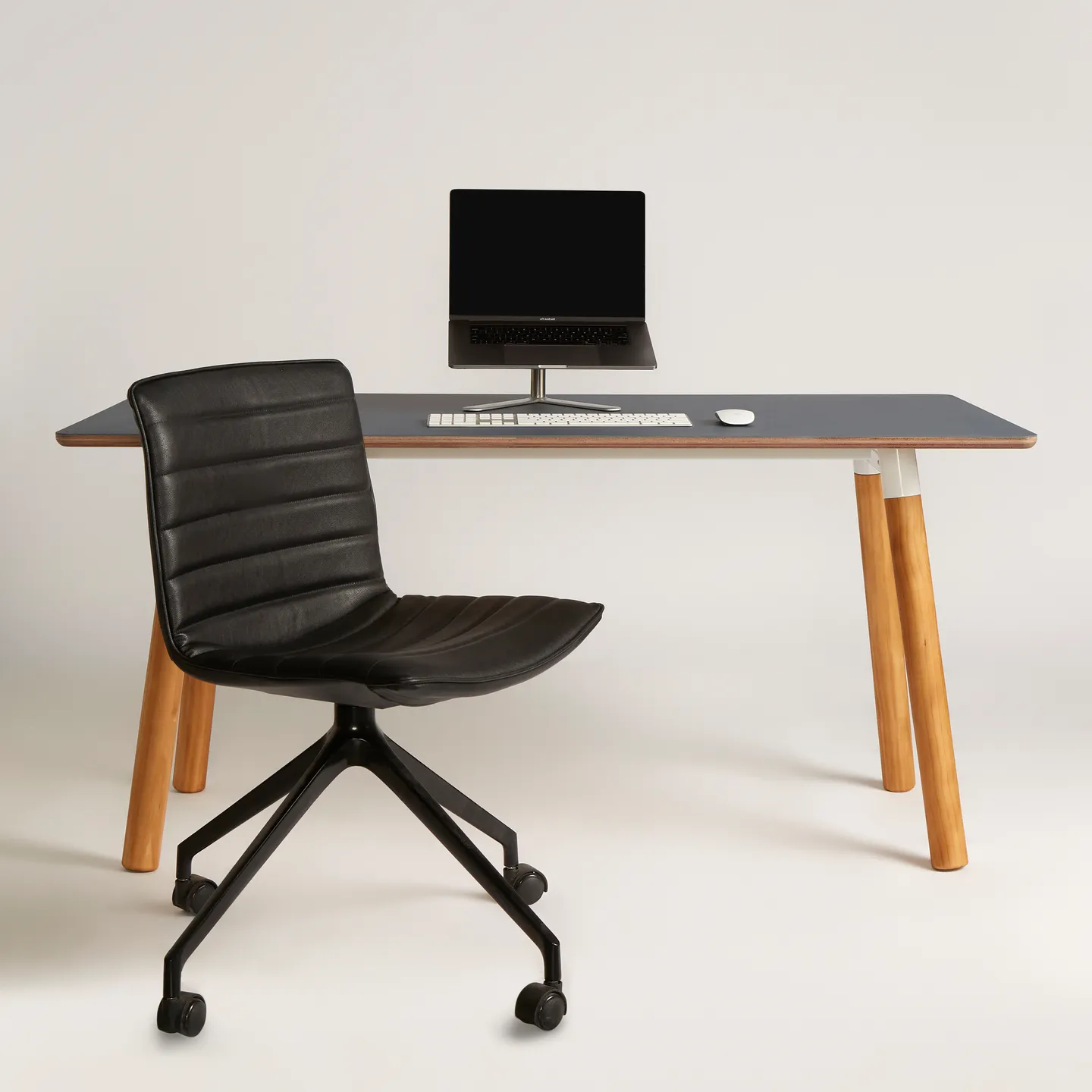 Tasman Workstation