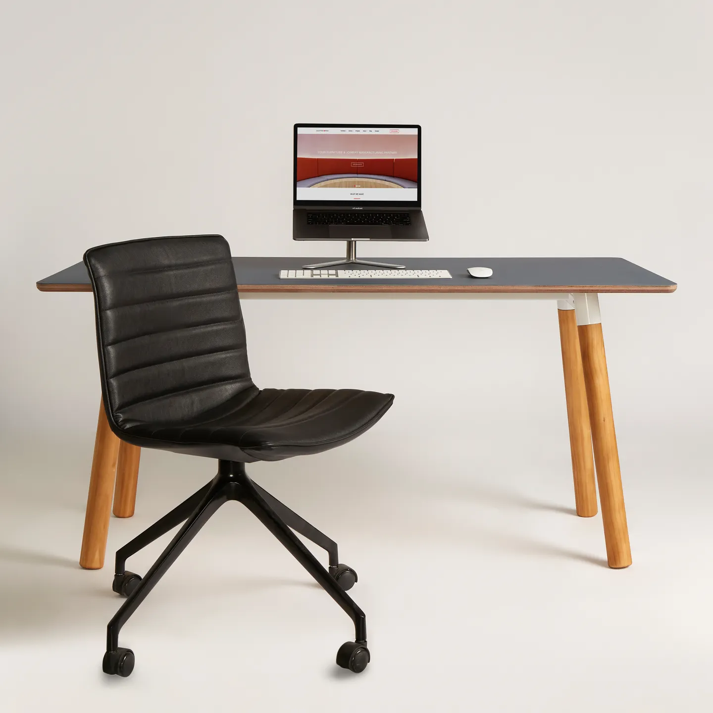 Tasman Workstation