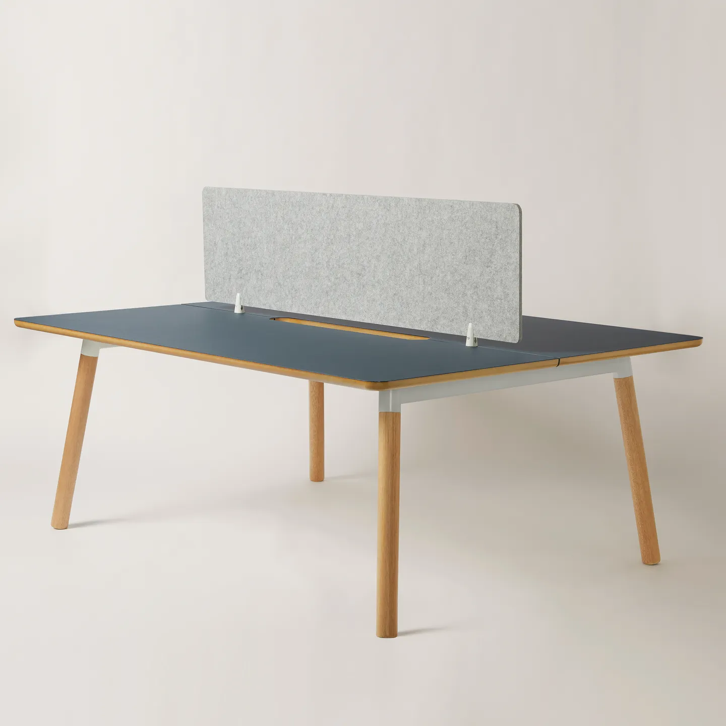 Tasman Workstation