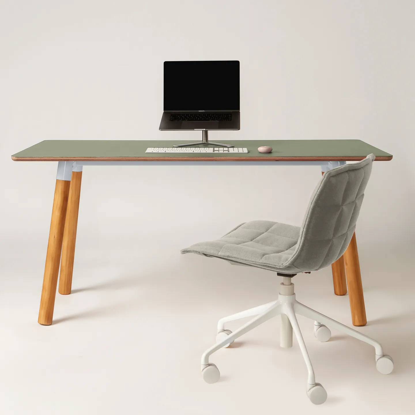 Tasman Workstation