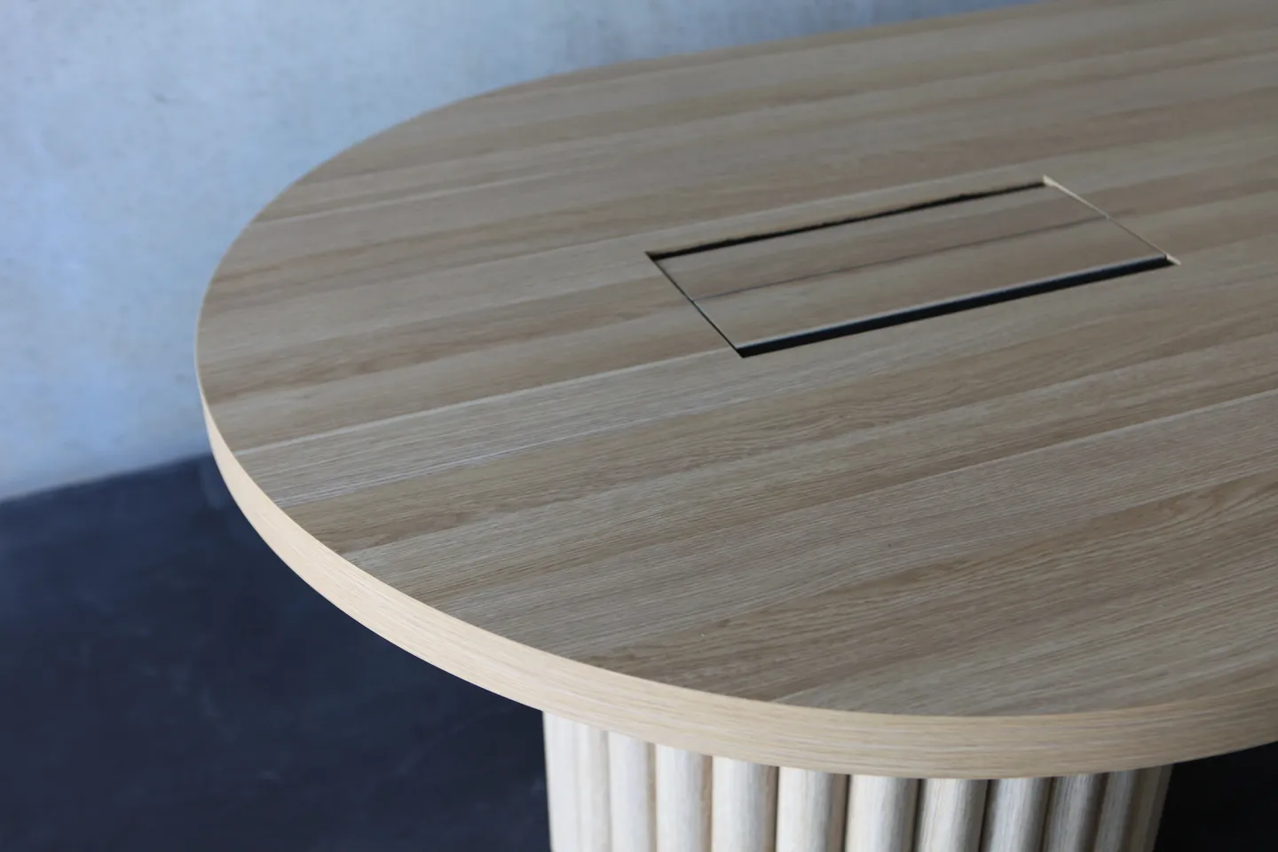 The Magnus Table