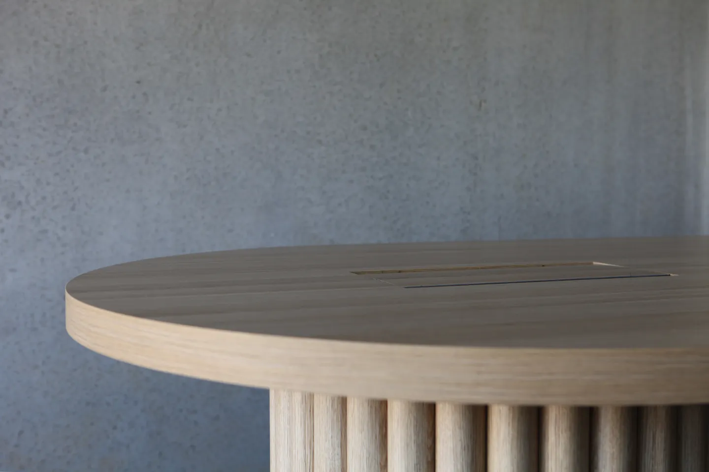 The Magnus Table