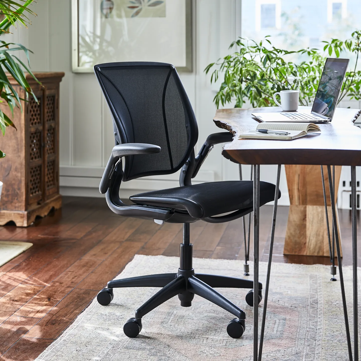 World One Task Chair