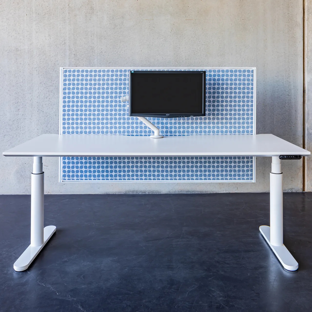 Leader Single Workstation