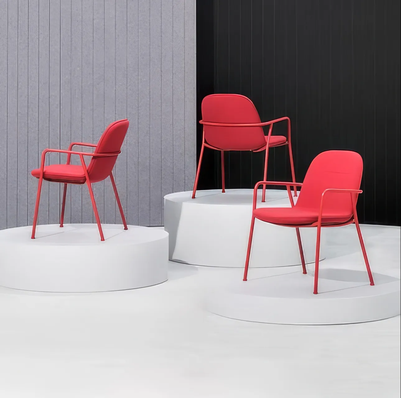 Bari Chair