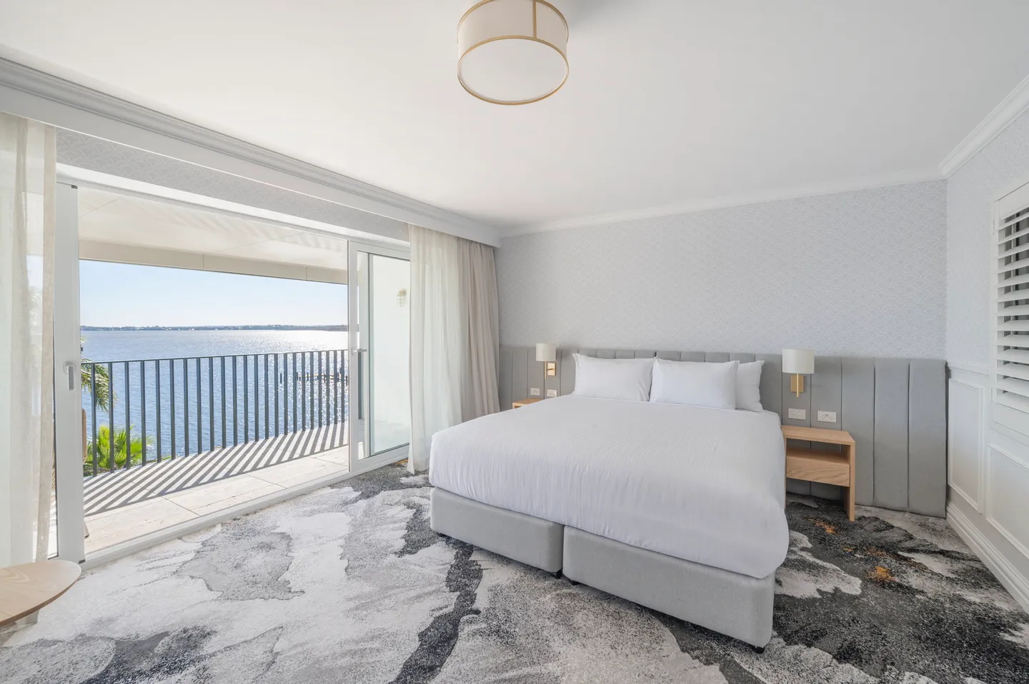 The Beachcomber Hotel — project photograph 4