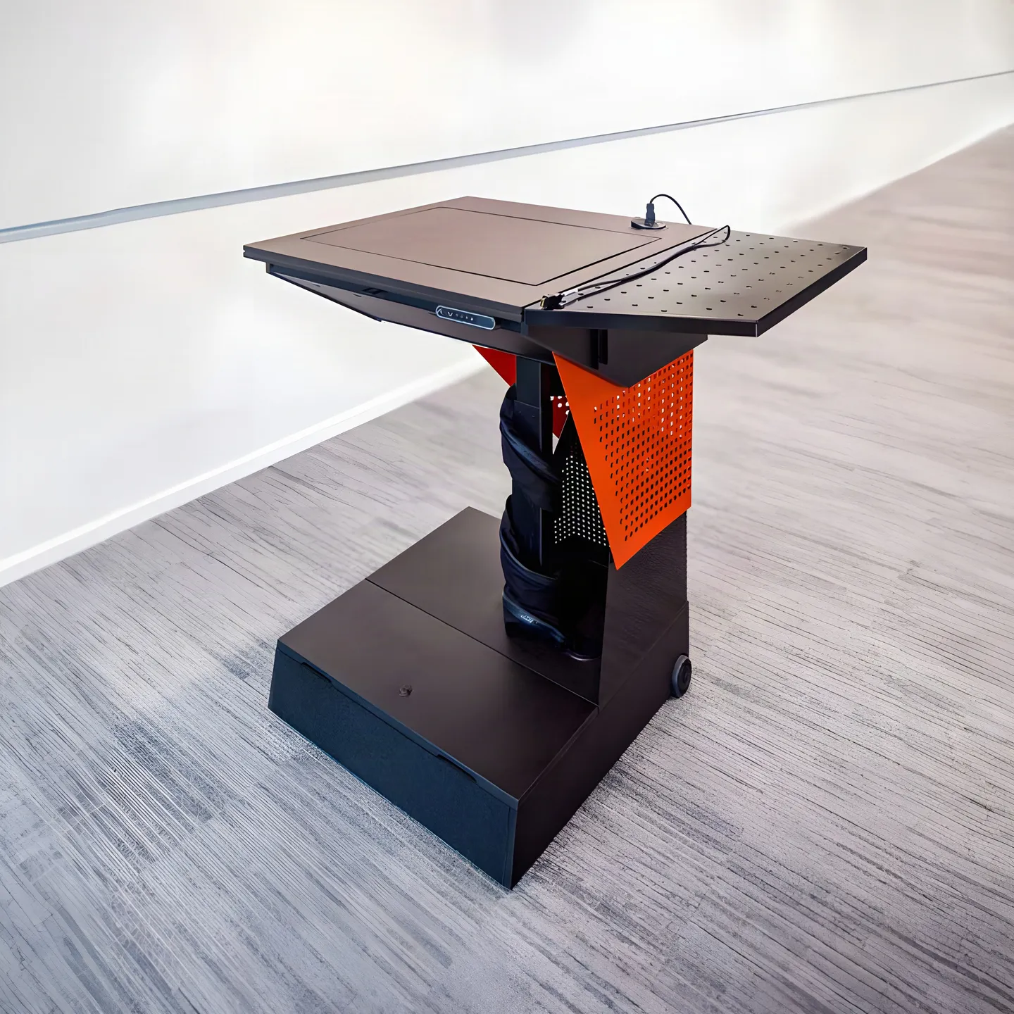 The MODO© Bespoke Electronic Lectern — project photograph 3