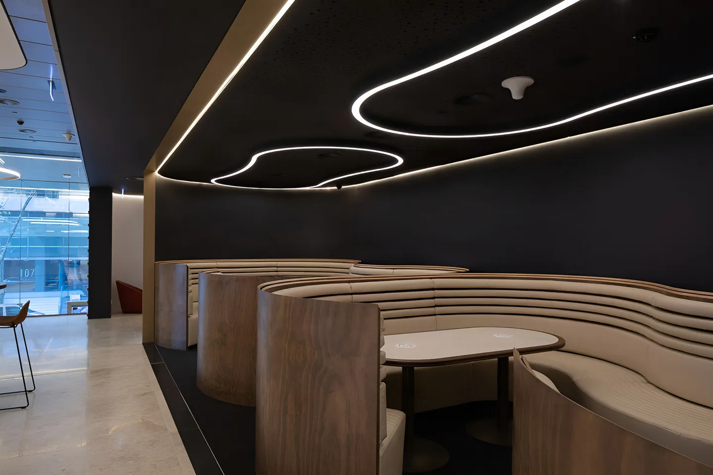 Zürich Insurance HQ — project photograph 5